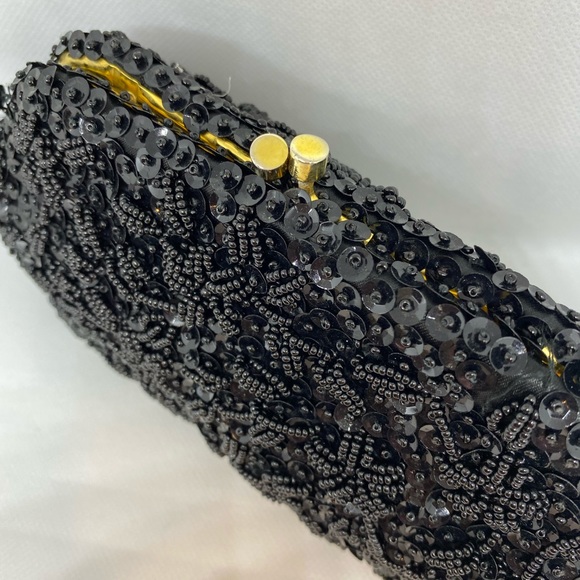 Vintage Delill Sequin Clutch - Picture 3 of 3